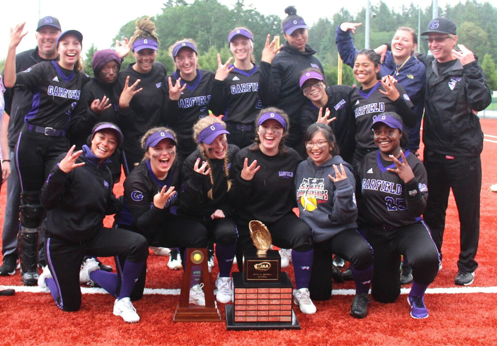 Bulldogs Softball Seeking New Players Garfield High School PTSA