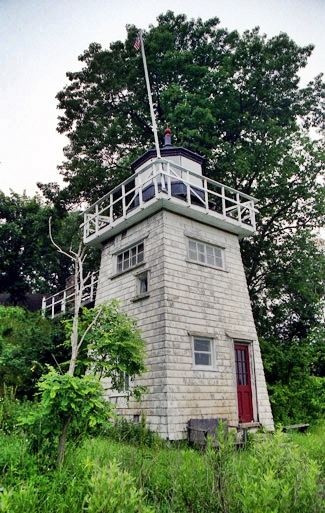 Cold Spring Harbor Lighthouse New York At Lighthousefriends