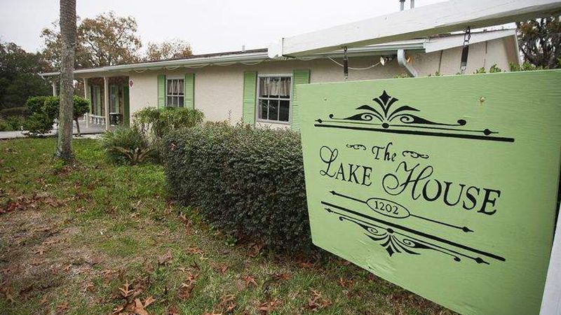 Spring Hill Lake House Stuck With Fewer Tenants Maintenance Problems